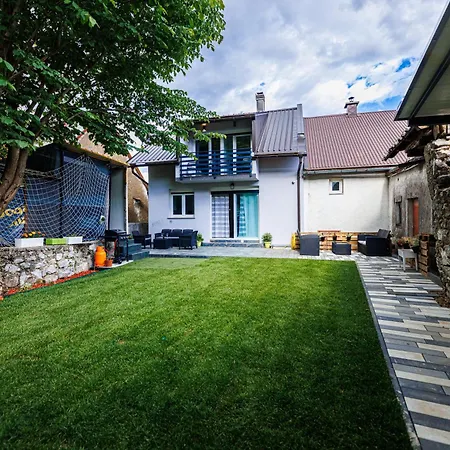 Sin Villa Lič